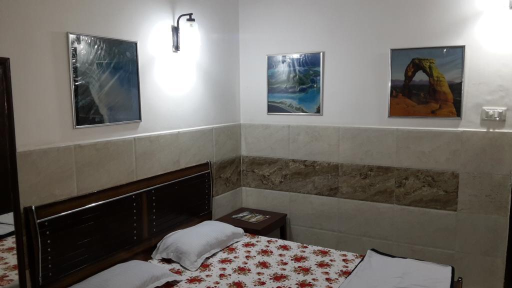 Jeraths Villa Bed And Breakfast Delhi  Exterior photo